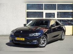 BMW 3-serie - 318i 157PK Automaat High Business Edition BJ2021 Lmv 17" | Led V+A | Pdc | Elek. trekhaak