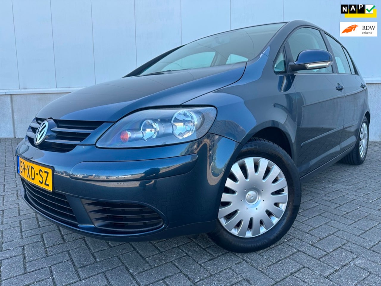 Volkswagen Golf Plus - 1.6 Optive 3 Automaat NL auto..... - AutoWereld.nl