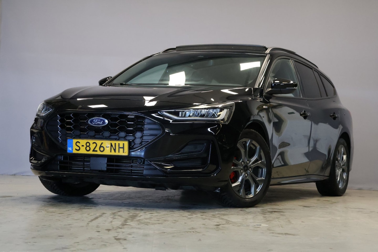 Ford Focus Wagon - 1.0 EcoBoost Hybrid ST Line X 1.0 EcoBoost Hybrid ST Line X |BO|Pano| - AutoWereld.nl
