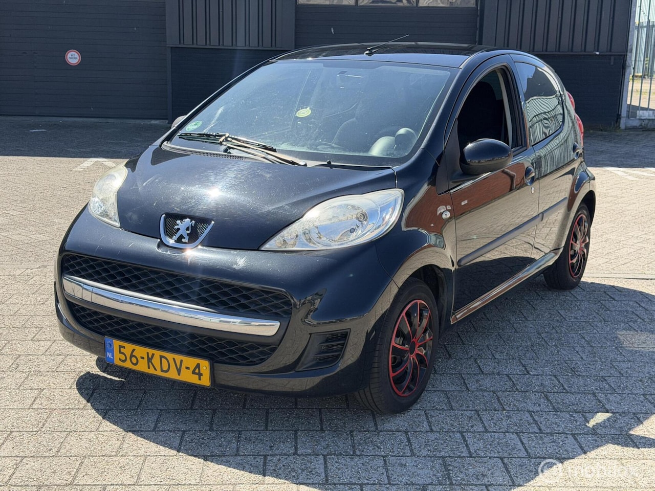 Peugeot 107 - 1.0 Benzine / AIRCO / 5-DEURS - AutoWereld.nl