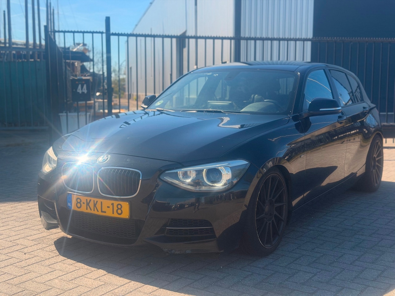 BMW 1-serie - 116d EDE Business Sport M-Pakket Navi Leer Clima Export - AutoWereld.nl