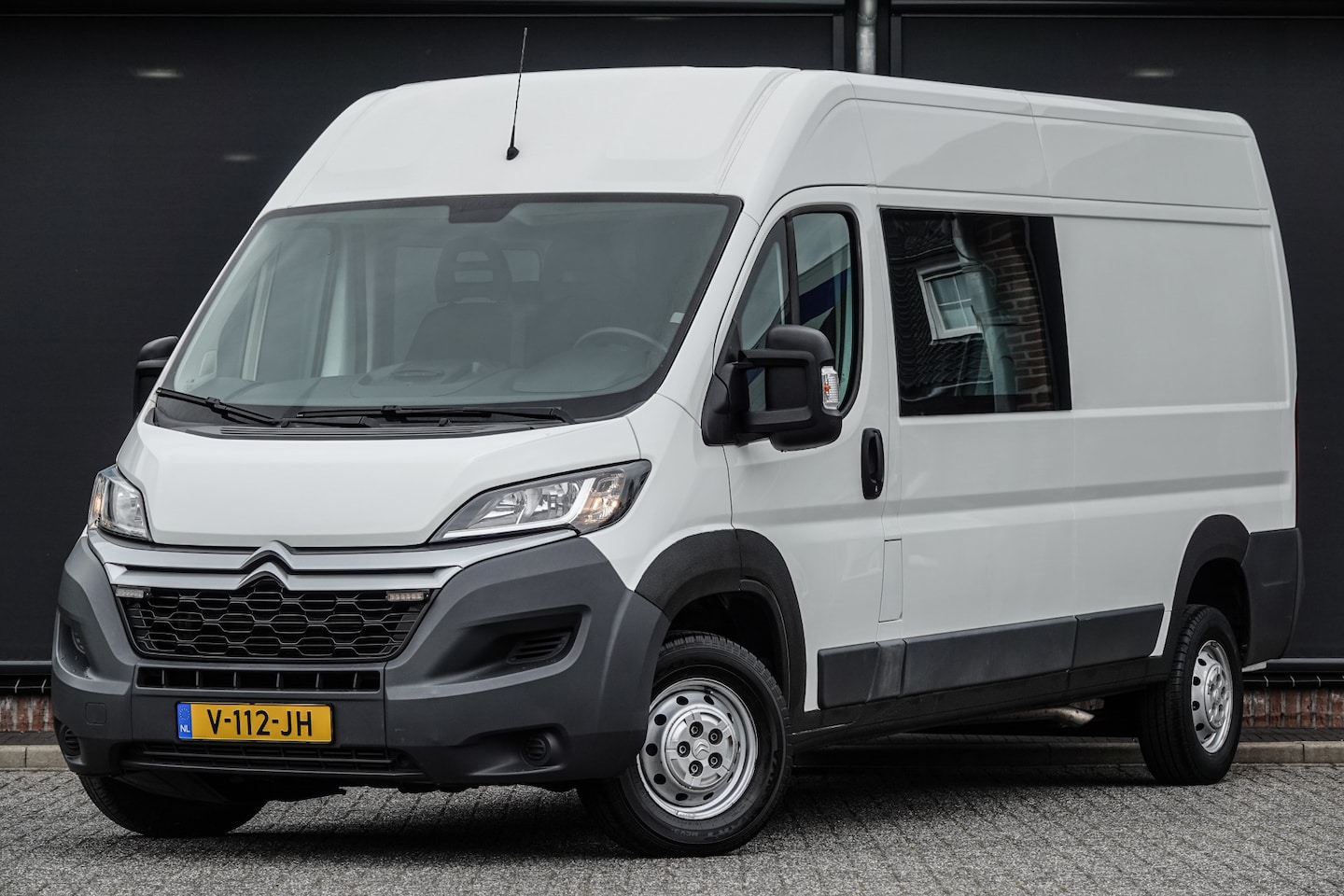Citroën Jumper - L3H2 Dubbele cabine | 2.0BlueHDi 130Pk | 7-Persoons | Trekhaak - AutoWereld.nl
