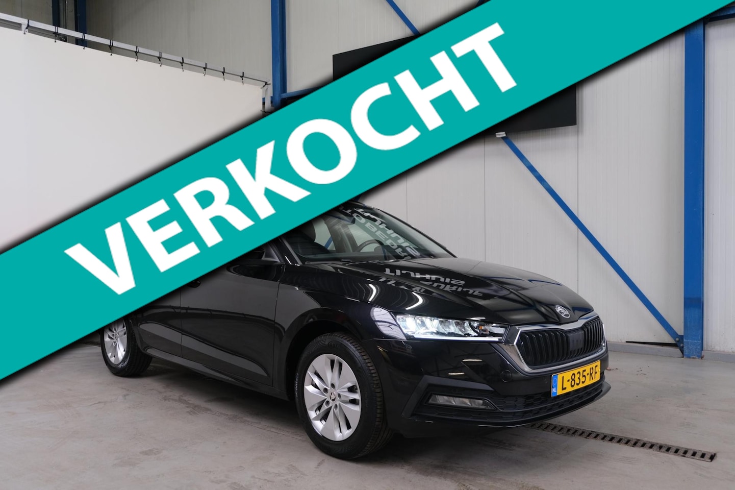 Skoda Octavia Combi - 1.0 TSI Business Edition - N.A.P. Airco, Cruise, Navi, PDC. - AutoWereld.nl