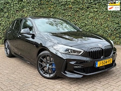 BMW 1-serie - 118i High Executive M-Sport | Pano | Leder | Harman/Kardon