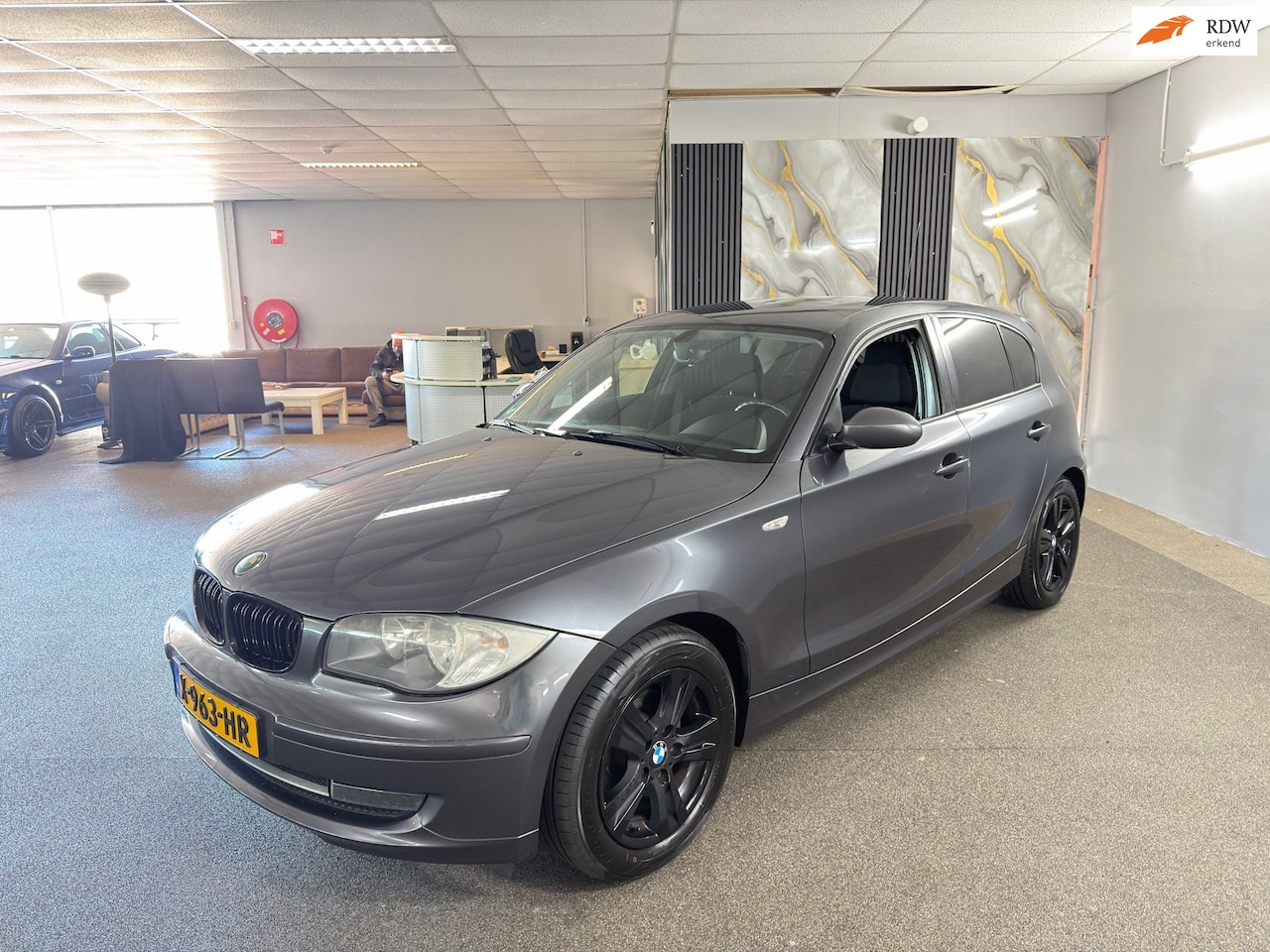 BMW 1-serie - 116i Introduction Apk Nieuw,Clima,Cruise control,N.A.P,Lm velgen,Key&Go,2 sleutels,Topstaa - AutoWereld.nl