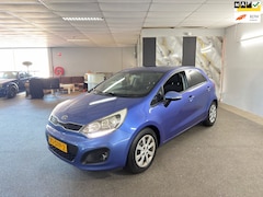 Kia Rio - 1.2 CVVT Super Pack Apk Nieuw, Clima, Cruise, Led, Parksensor, N.A.P, Trekhaak, 2 sleutels