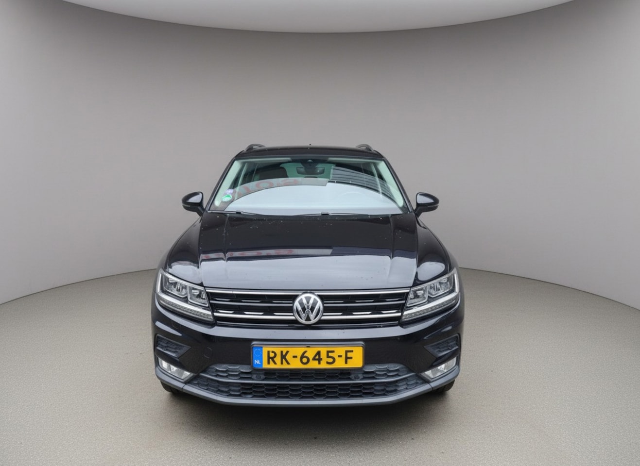 Volkswagen Tiguan - 1.4 TSI ACT Comfortline Business R 1.4 TSI ACT Comfortline Business R, Led, Camera, PDC, ACC, Keyless, NAP