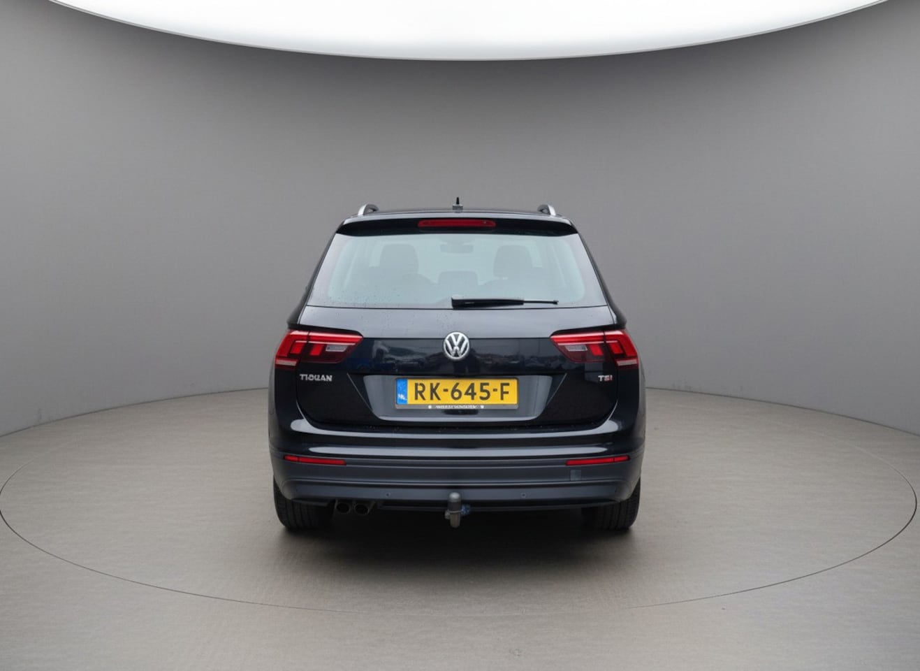 Volkswagen Tiguan - 1.4 TSI ACT Comfortline Business R 1.4 TSI ACT Comfortline Business R, Led, Camera, PDC, ACC, Keyless, NAP