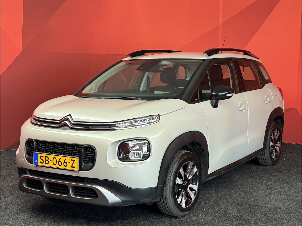 Citroën C3 Aircross - 1.2 PureTech S&S Feel | Carplay | Cruise | Navi - AutoWereld.nl