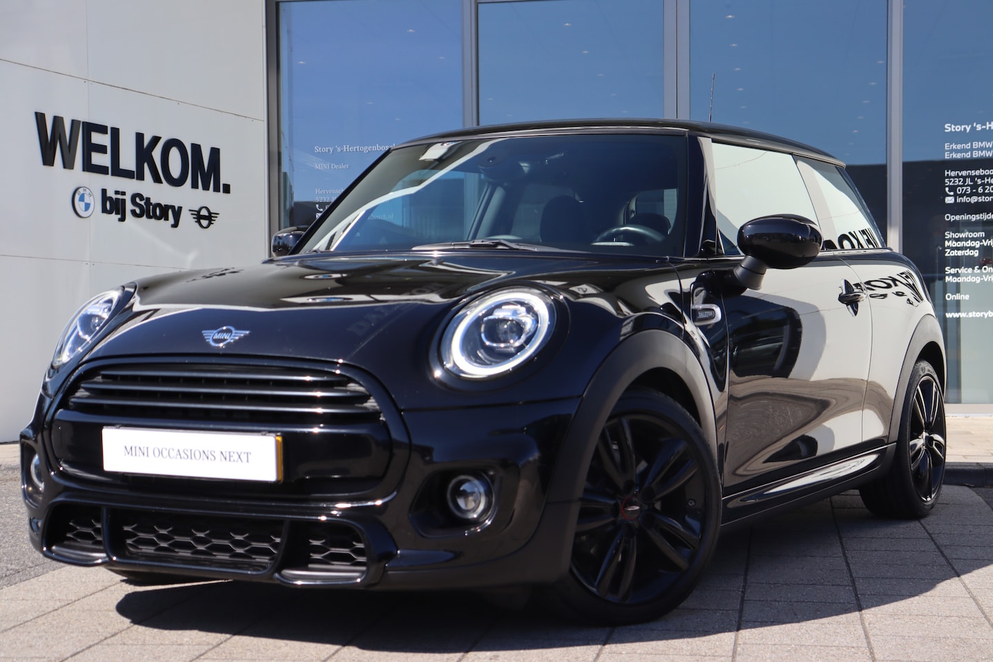 MINI John Cooper Works - Hatchback JCW Automaat / Comfort Access / Stoelverwarming / JCW Sportstoel / LED / Cruise - AutoWereld.nl