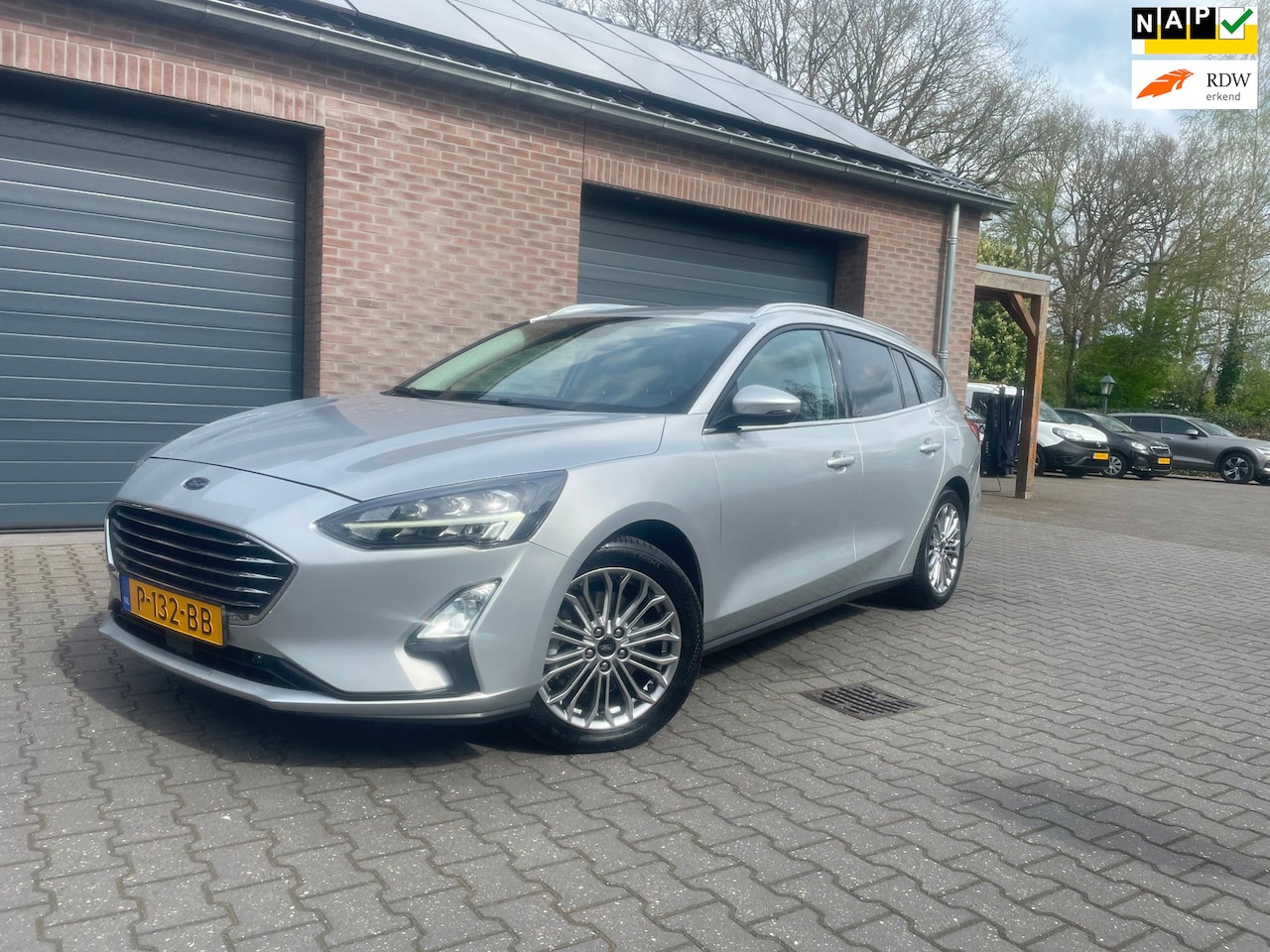 Ford Focus Wagon - 1.0 EcoBoost Titanium X Business CAMERA APPLE ECC NAVI 2022 - AutoWereld.nl