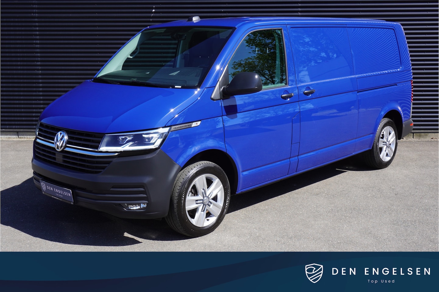 Volkswagen Transporter - 150pk automaat L2H1 Apple Carplay Cruise control Navigatie Airco LED Parkeersensoren 16" V - AutoWereld.nl