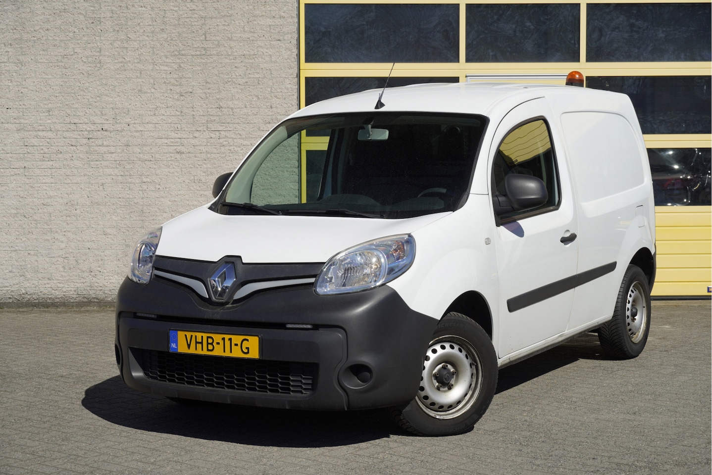 Renault Kangoo - 1.5 Blue dCi 80 Comfort BJ2020 Pdc | Navi | Trekhaak | Airco | Cruise control | Android Au - AutoWereld.nl