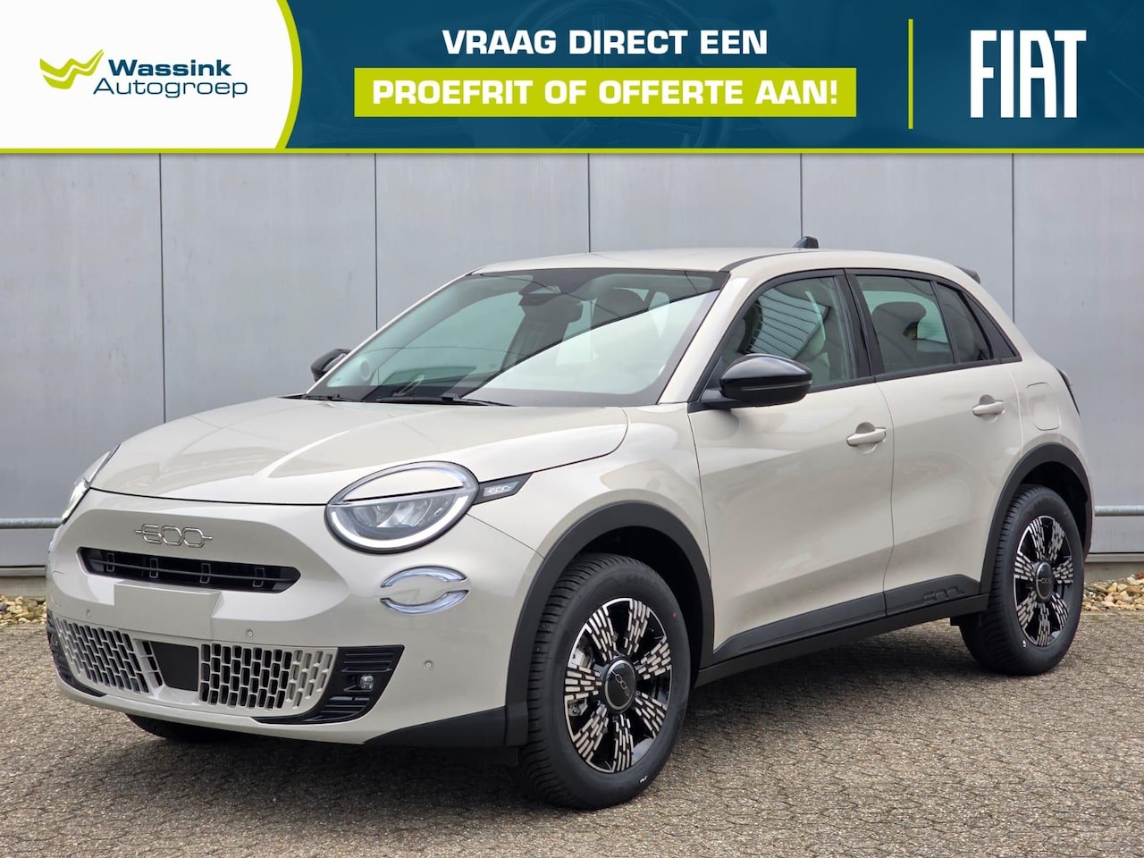 Fiat 600 - 110pk Hybrid Icon Automaat | Navigatie | Parkeercamera | Climate Control - AutoWereld.nl