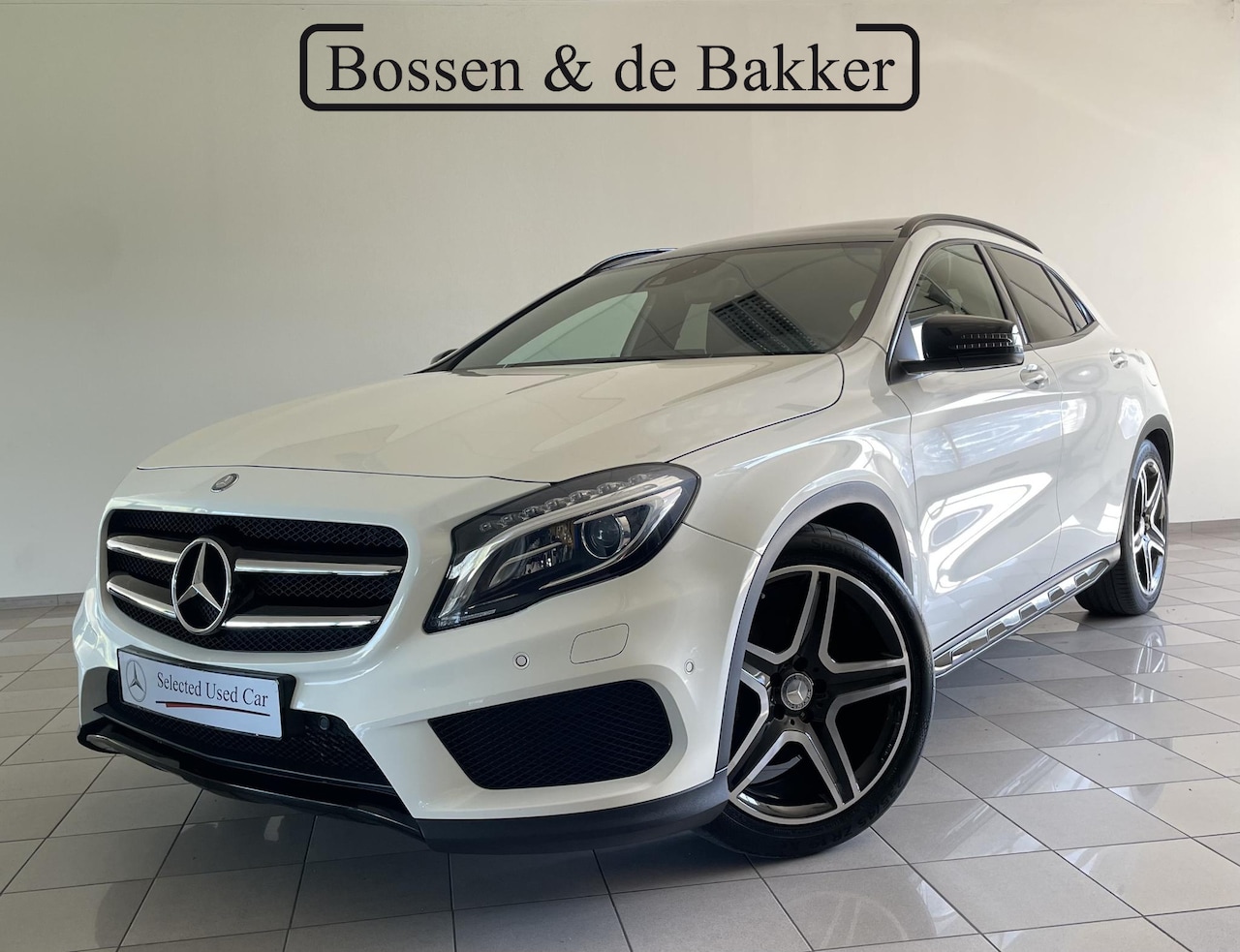 Mercedes-Benz GLA-Klasse - 200 Edition 1 | Afneembare trekhaak | Panorama dak | Carplay - AutoWereld.nl
