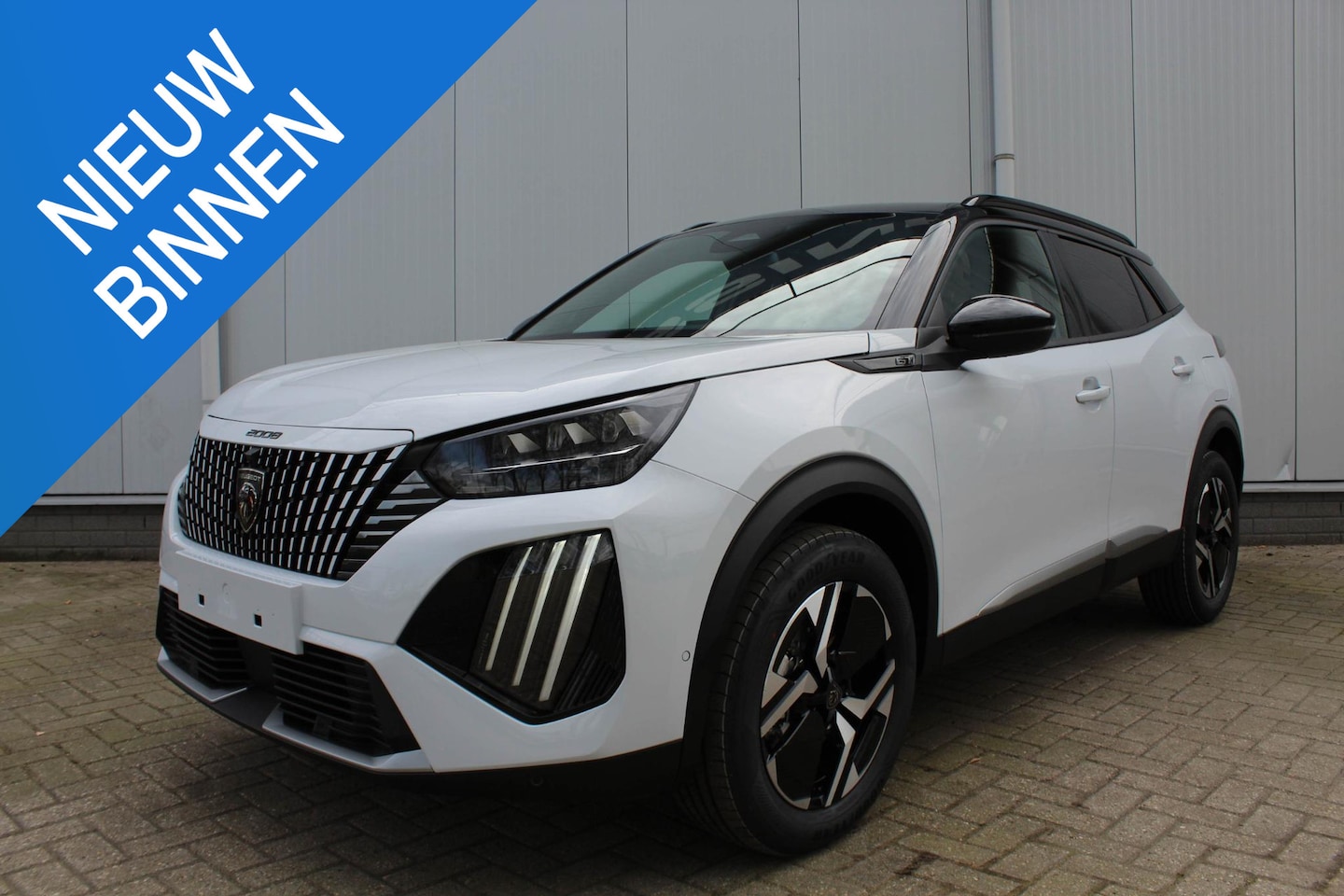 Peugeot 2008 - 1.2 Hybrid 145 GT | Navigatie | Parkeercamera | Parkeersensoren | LED | - AutoWereld.nl