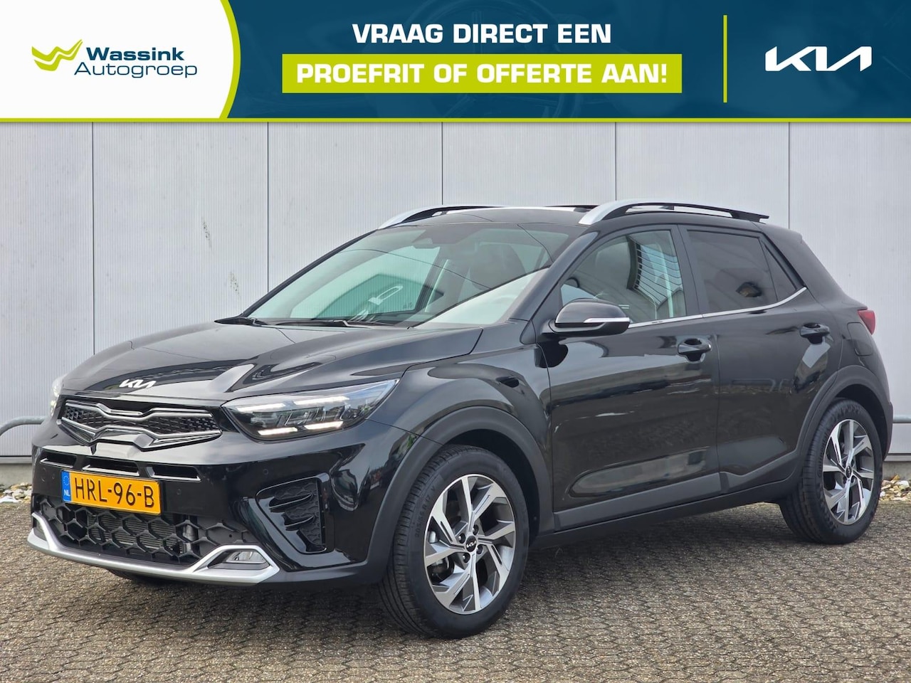 Kia Stonic - MHEV 100pk GT-PlusLine | Schuifdak | Navigatie | Parkeercamera - AutoWereld.nl