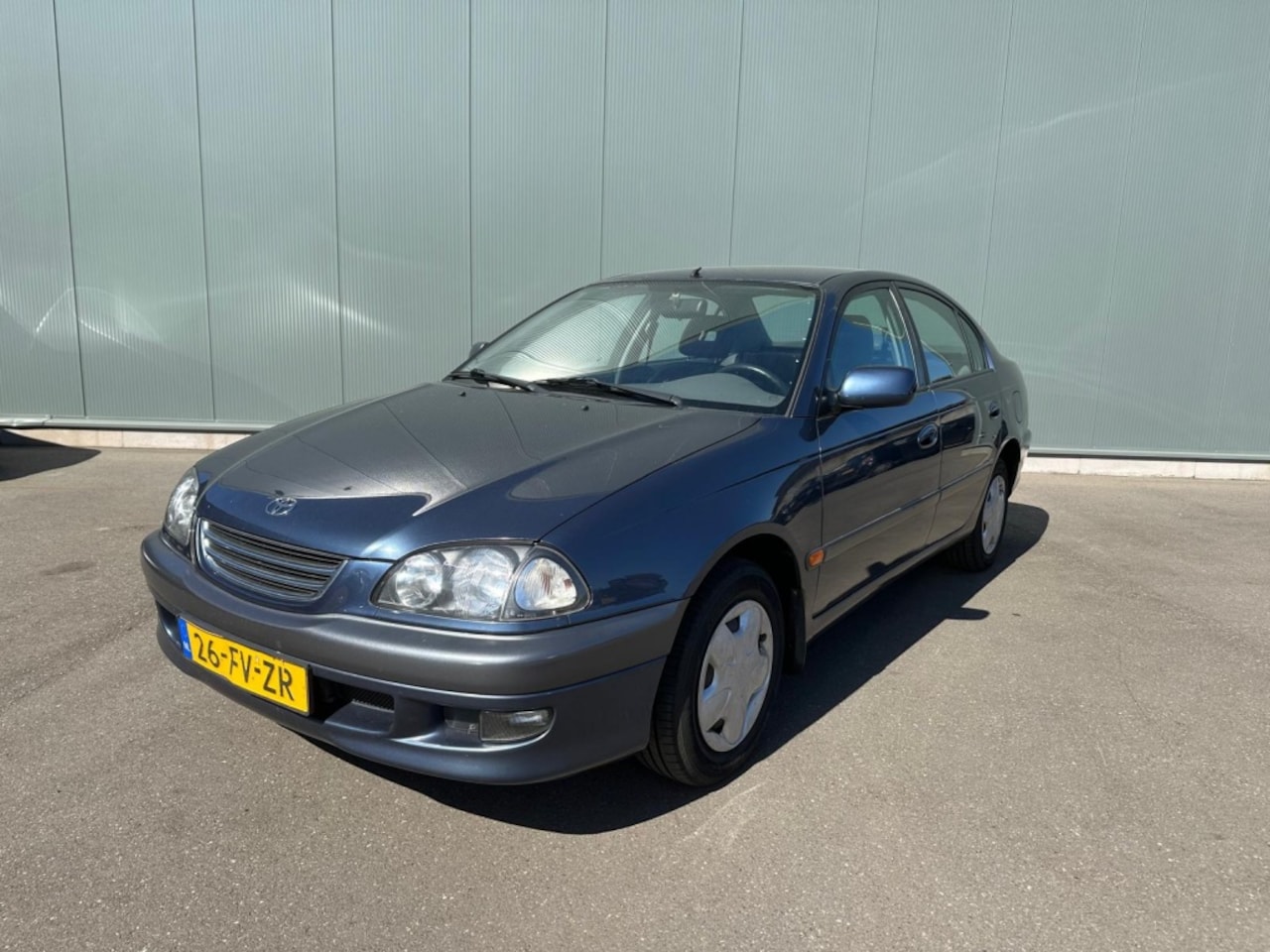 Toyota Avensis - 1.6 Luna AIRCO | NAP ! - AutoWereld.nl