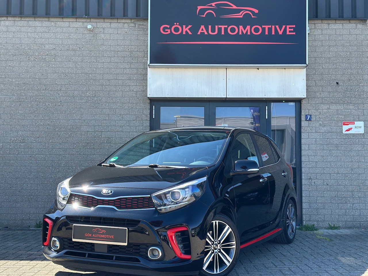 Kia Picanto - 1.2 CVVT GT-Line / VOL! / Stuurverwarming / Carplay / LED / Dealer Onderhouden / Leer / Ve - AutoWereld.nl