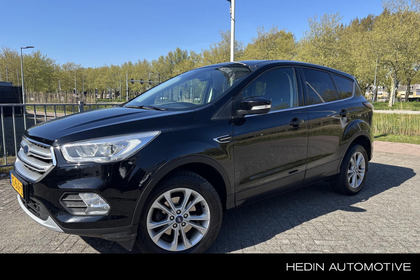 Ford Kuga - 1.5 EcoBoost 150PK Titanium | Afn. trekhaak - AutoWereld.nl