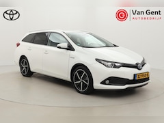 Toyota Auris Touring Sports - 1.8 Hybrid Dynamic Ultimate | Trekhaak | Navigatie | Stoelverwarming | Keyless | Parkeerse