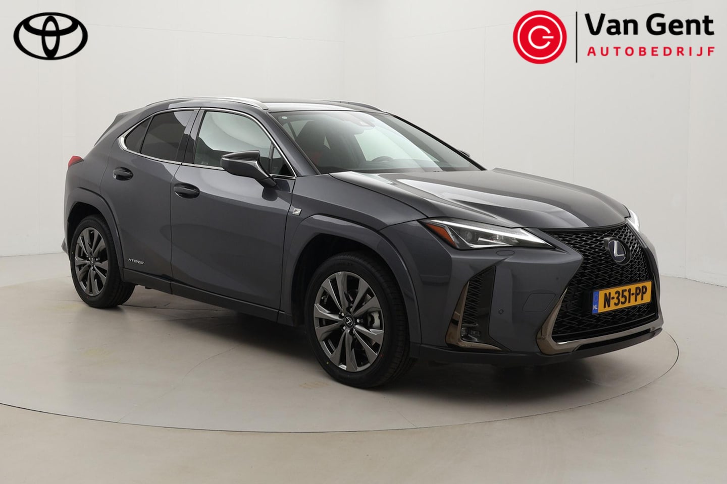 Lexus UX - 250h F Sport Line | Apple Carplay / Android Auto | Dodehoek detectie | Stoelverwarming | P - AutoWereld.nl