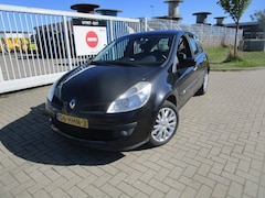 Renault Clio - 1.2 TCE Dynamique S