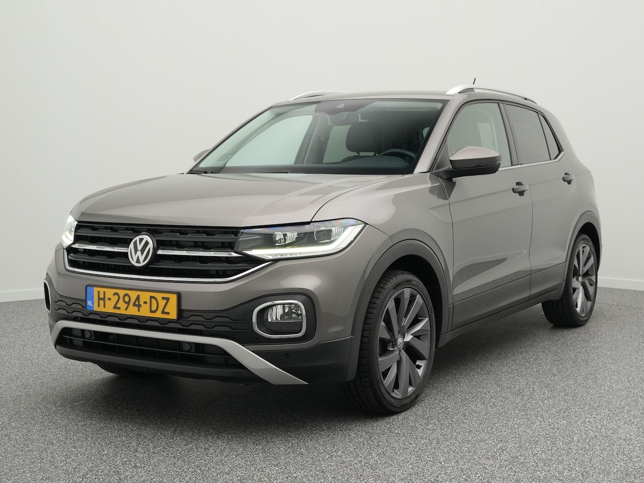 Volkswagen T-Cross - 1.0 TSI 115 PK Style | LED | Navigatie | Trekhaak | Climate Control | Adaptieve Cruise Con - AutoWereld.nl