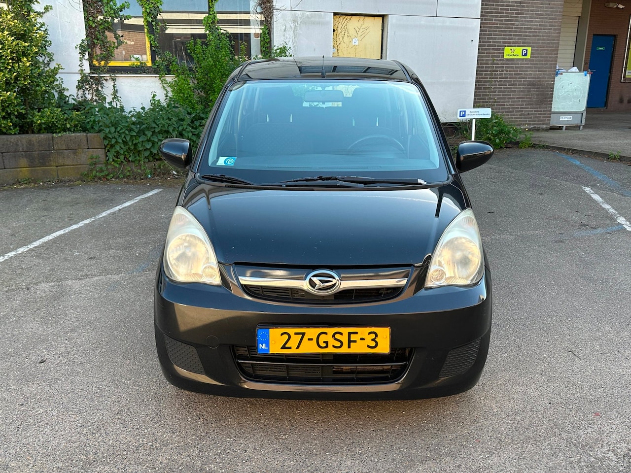 Daihatsu Cuore - 1.0 Premium / 5 Deurs/ Airco/ Elek. Ramen - AutoWereld.nl
