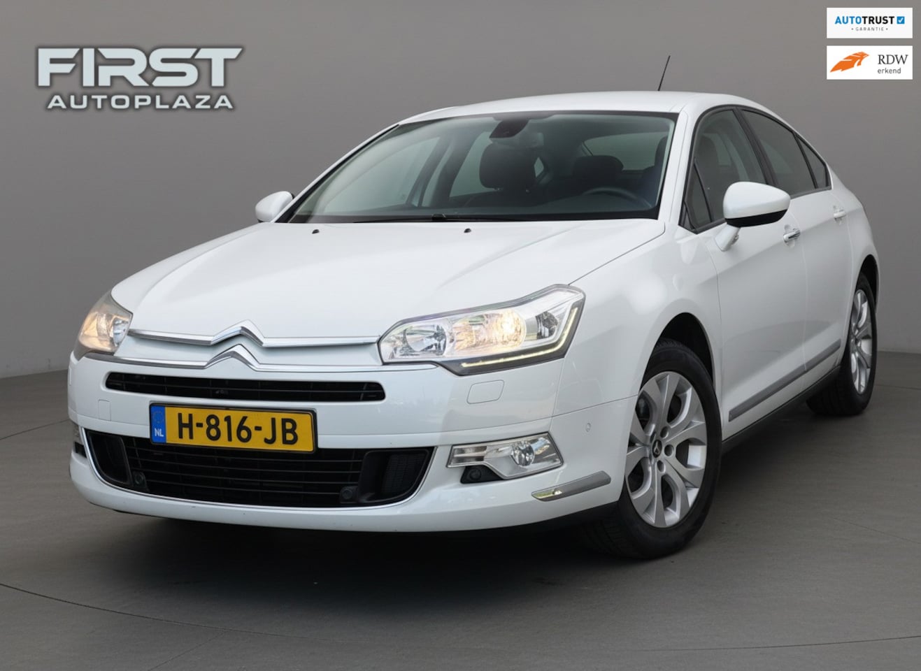 Citroën C5 - 1.6 VTi Attraction AUTOMAAT AIRCO/LEDER/CRUISE | KEURIGE AUTO ! - AutoWereld.nl