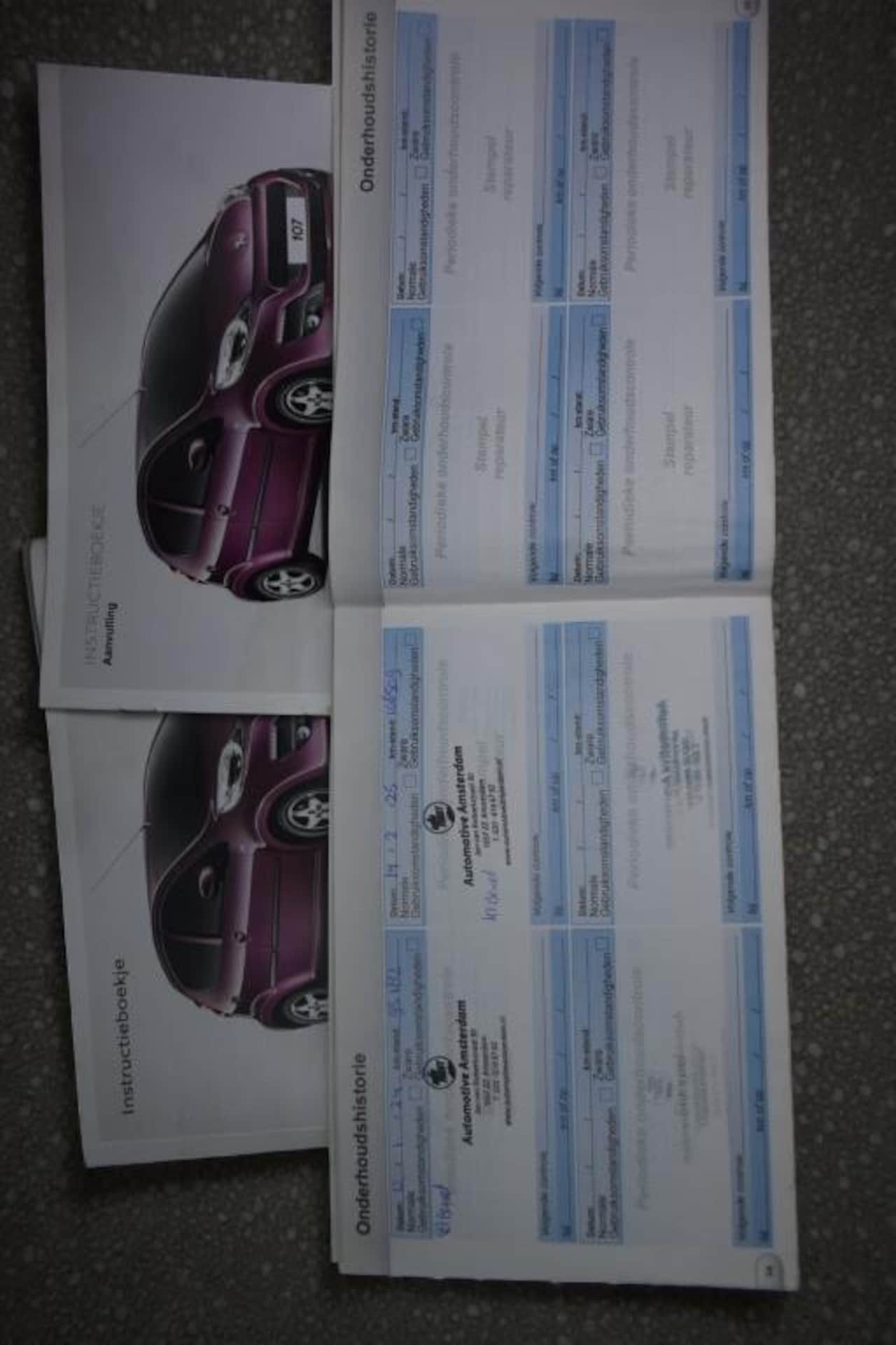Peugeot 107 - 1.0 Active 1.0 Active, 5-drs, Airco, NAP, Origineel Nederlandse auto, Parrot, APK tot 23-02-2027
