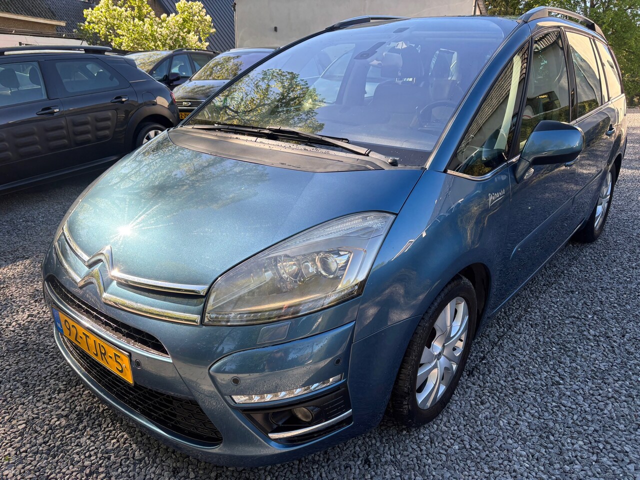 Citroën Grand C4 Picasso - 1.6 THP Exclusive EGS 7P AUTOMAAT - AutoWereld.nl
