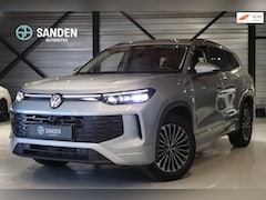 Volkswagen Tayron - 1.5 eTSI Life Edition 7 persoons|Automaat|Navigatie|MATRIX IQ.LIGHT|Camera|Sfeerverlichtin