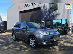Mitsubishi Outlander - 2.0 PHEV instyle | Keyless | Open dak | Leder| Stoelverwarming