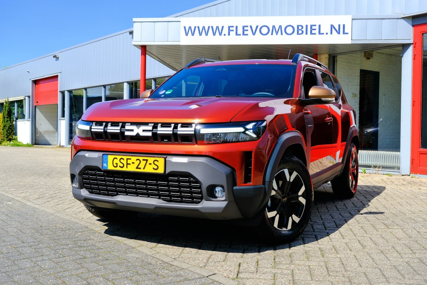 Dacia Duster - Dacia Duster 1.0 TCe 100 Eco-G Extreme LPG - zeer goedkoop rijden! - Clima|1e Eig|CarPlay| - AutoWereld.nl