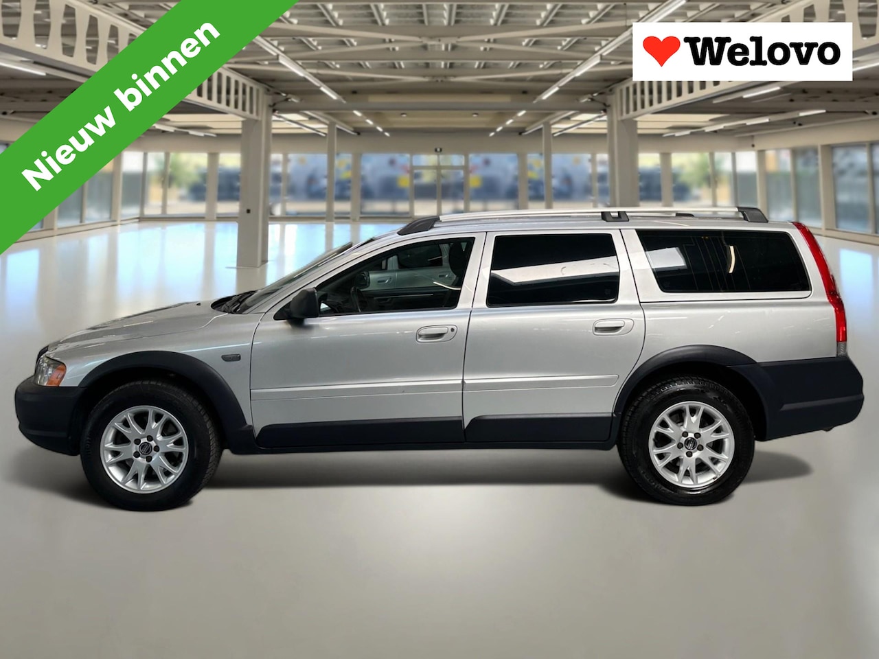 Volvo XC70 - 2.5 T Kinetic Incl. BTW, Trekhaak, electr. verst. stoel,... - AutoWereld.nl
