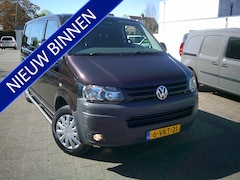 Volkswagen Transporter - 2.0 TDI L1H1 ingericht voor rijden met rolstoel inc lift afstandsbediening rolstoel auto v