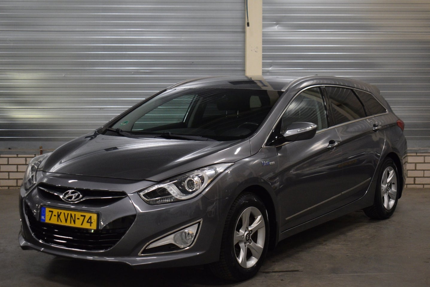 Hyundai i40 Wagon - 1.6 GDI Blue Business Edition + Android Auto |Bluetooth|Parkeersensoren|Led| - AutoWereld.nl