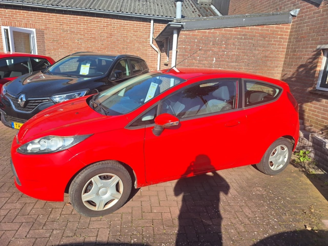Ford Fiesta - 1.25 82pk Trend 3-drs Airco/Trekhaak - AutoWereld.nl