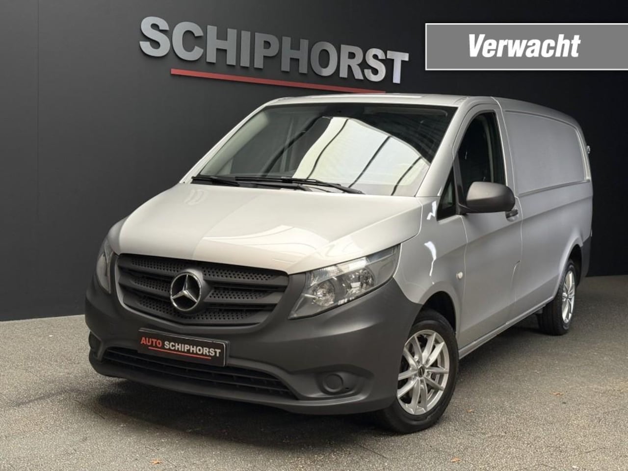 Mercedes-Benz Vito - 109cdi L2/Airco/trekhaak/deurtjes/3zits/lang/deurtjes/inclusief garantie - AutoWereld.nl