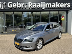 Skoda Superb Combi - 2.0 TDI Style*Panoramadak*Leder*8181 netto*EXPORT