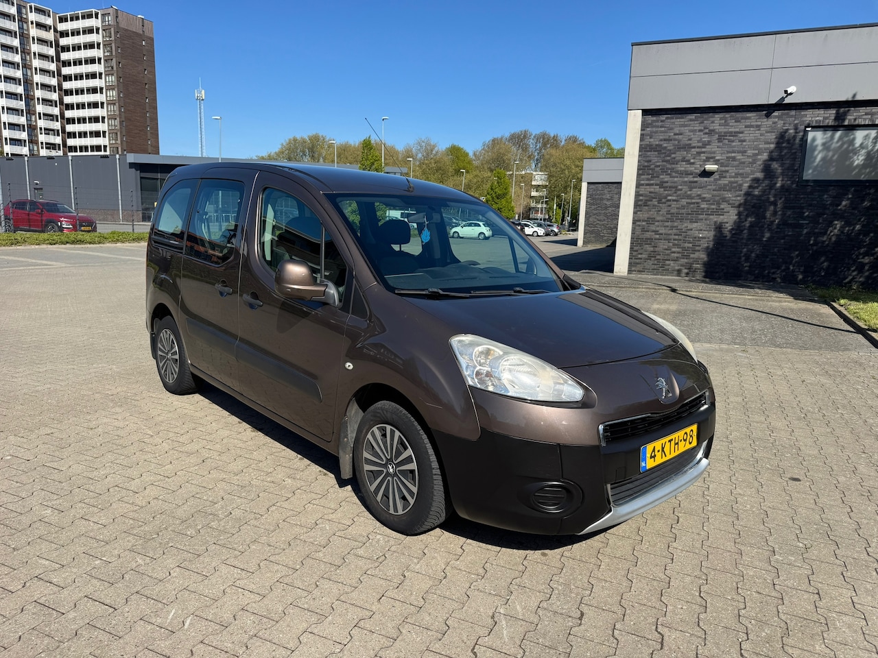 Peugeot Partner Tepee - 1.6 e-HDi Active. EX BPM!!!! EX BPM!!! - AutoWereld.nl