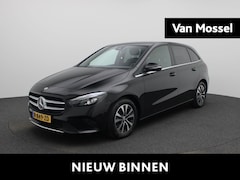 Mercedes-Benz B-klasse - 180 Business Line | Automaat | Stoelverwarming | Achteruitrijcamera | Parkeersensoren | Tr