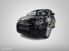 Fiat 500e - 42 kWh/8500km/Carplay/Cruise/Clima/Rijklaar