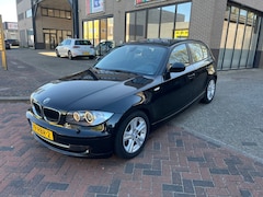 BMW 1-serie - 116i EffDyn. Ed. Business Line Ultimate Edition