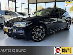 BMW 5-serie Touring - 520i High Executive Edition M Pakket | Automaat | Leder | Panorama | Camera | Dealer onder