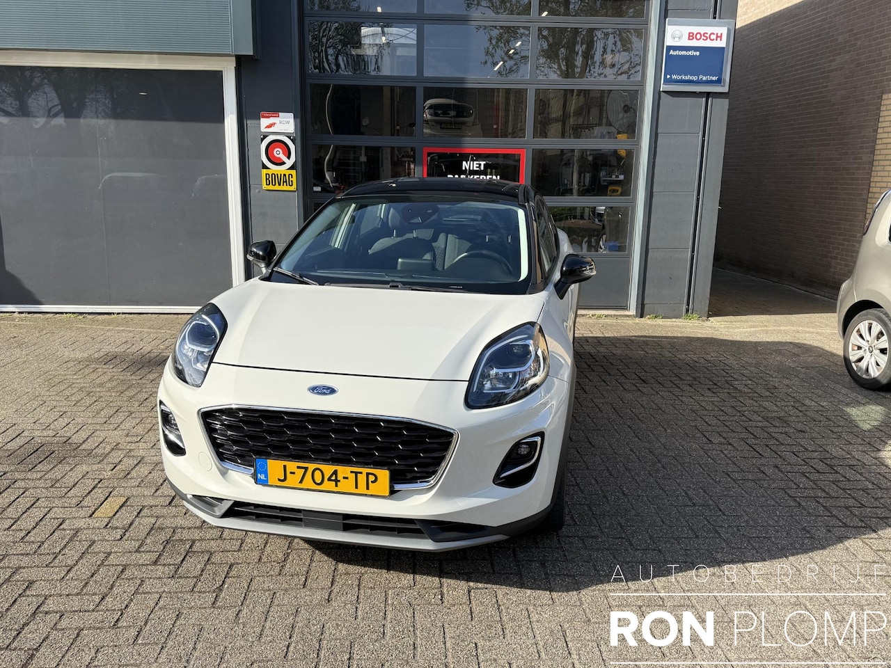 Ford Puma - 1.0 EcoBoost Hybrid Titanium Airco/ Navigatie/ Cruise/ Apple carplay/ PDC/ LED/ LMV - AutoWereld.nl