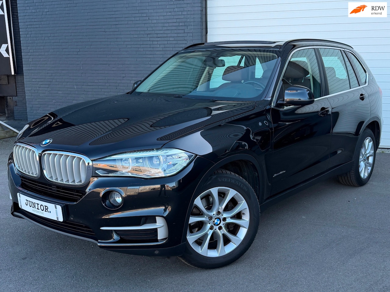 BMW X5 - XDrive40e High Executive PANORAMADAK/LEDER/CAMERA/MEMORY - AutoWereld.nl