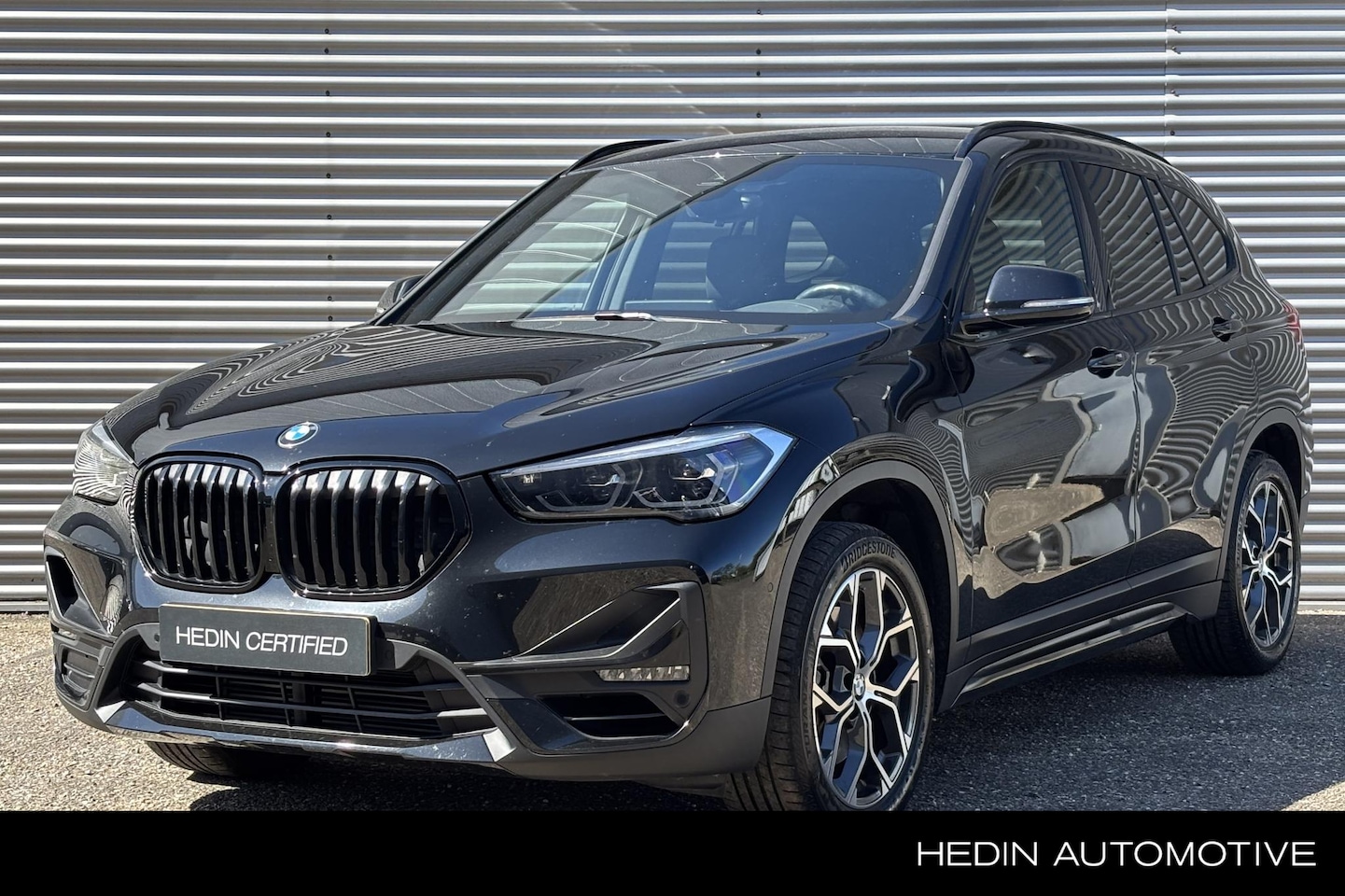 BMW X1 - sDrive20i Business Edition Plus / Nederlandse Auto / Eerste Eigenaar / M-Stuur / Apple Car - AutoWereld.nl