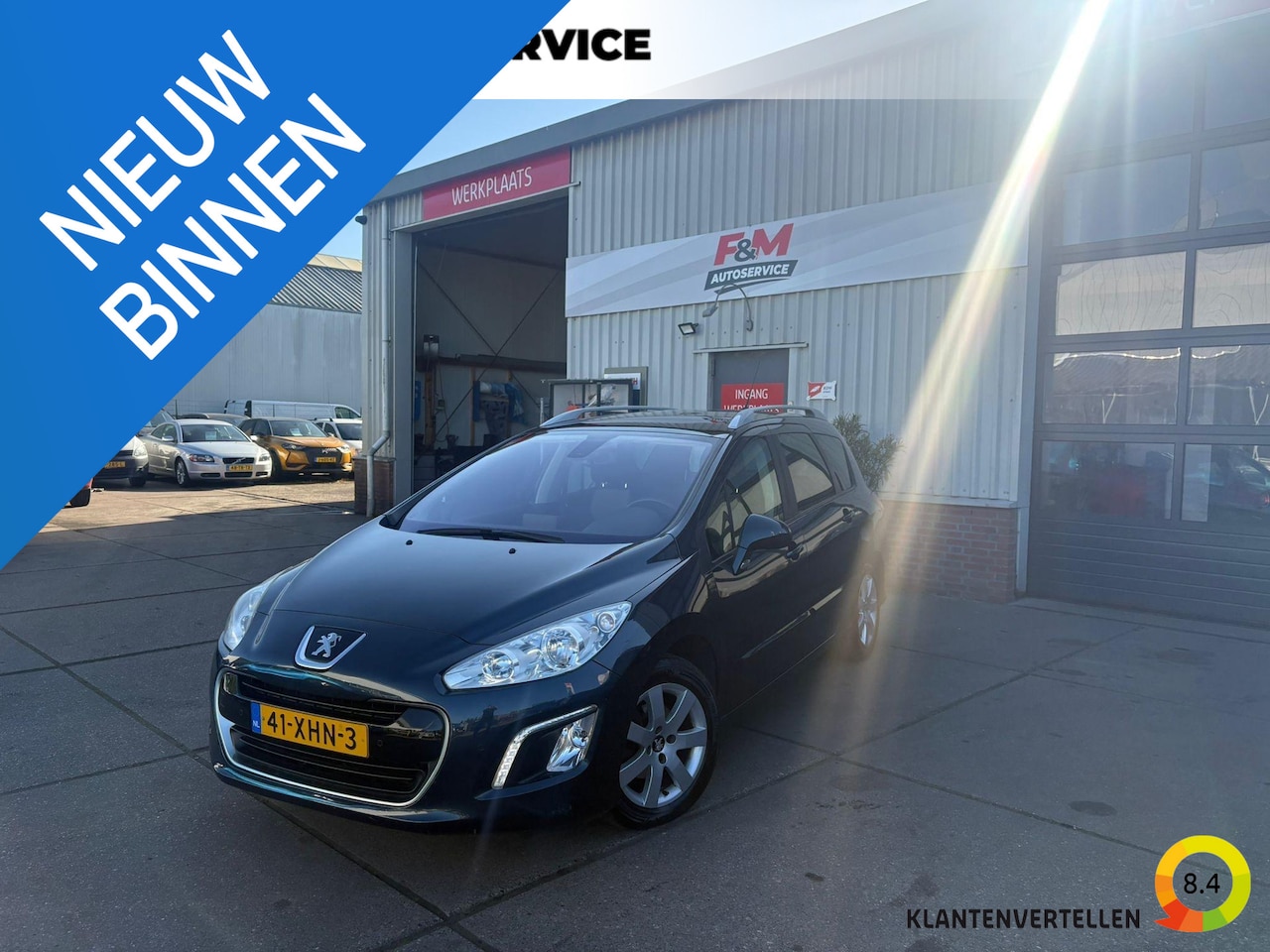 Peugeot 308 SW - 1.6 VTi Active Clima, navi, cruise, pano, pdc, trekhaak - AutoWereld.nl